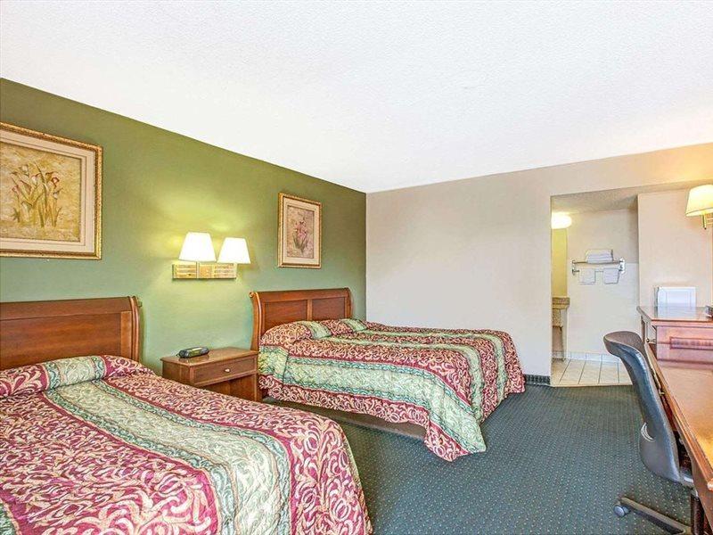 Knights Inn South Hackensasck South Hackensack Екстериор снимка